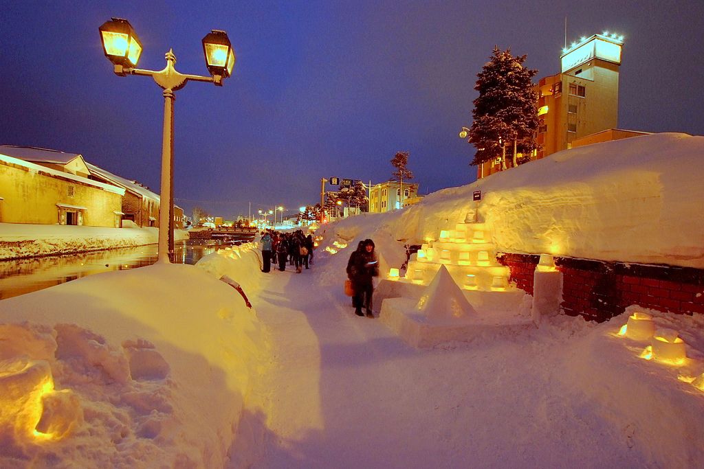 Otaru Snow Light Path Festival –  Otaru Yuki Akari no Michi