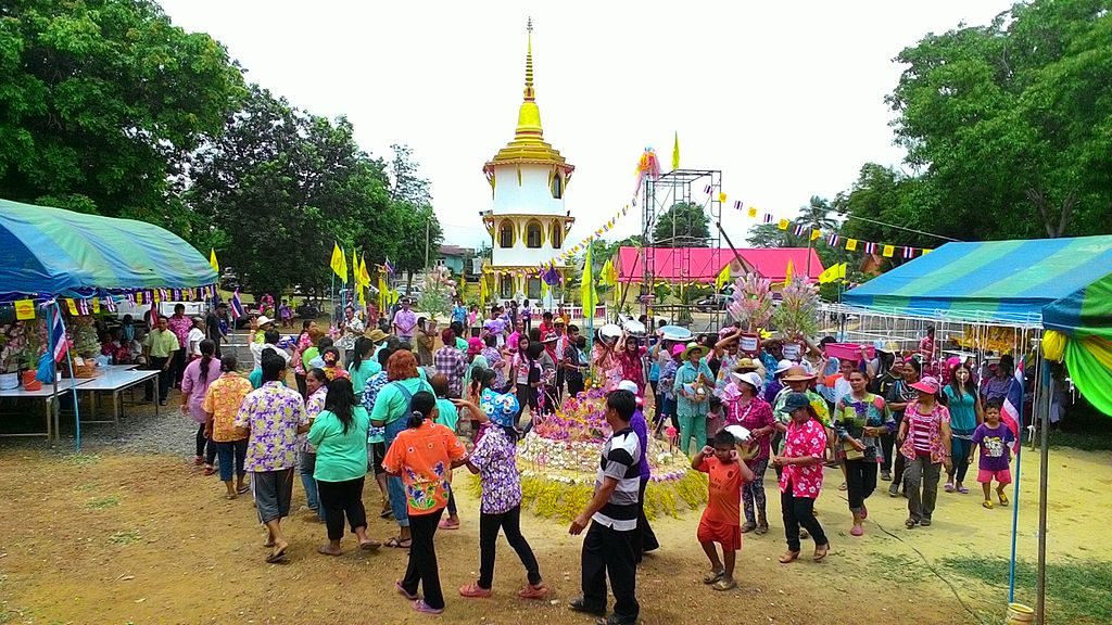 Songkran Festival | Image Credit: Donavanik, Buddhist festivals,Songkran Festival Day, CC BY-SA 4.0