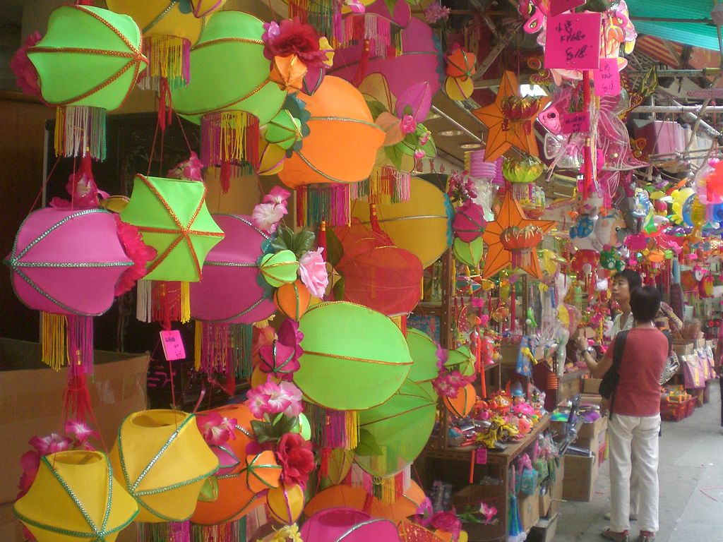 Hong Kong mid-autumn festival – Cultural festivities light up the atmosphere