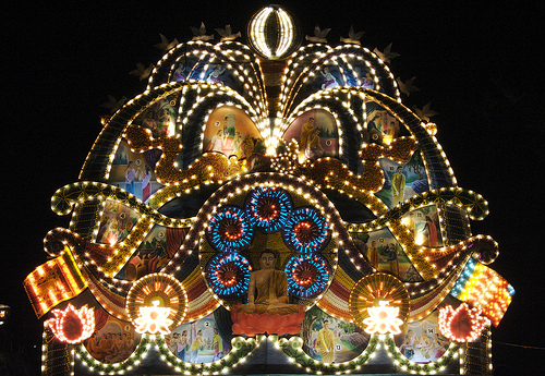 Celebrate Vesak in Kandy – The festival of lights