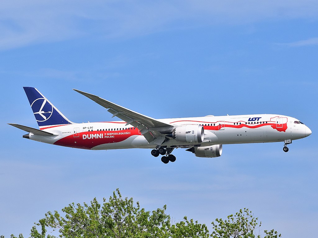 LOT Polish Airlines to Launch Warsaw-Colombo Direct Flights