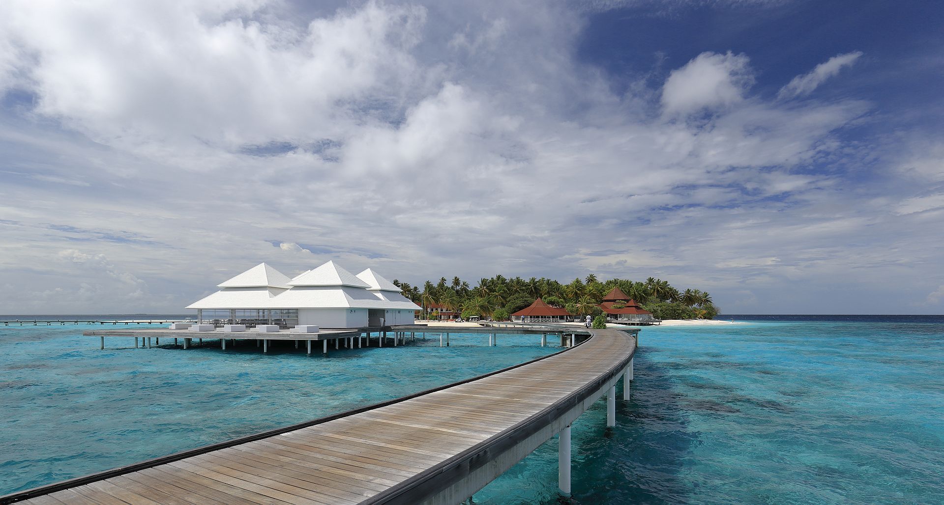Niyama Maldives Among the Key Nominees at the 13th Annual ULTRAs This Year