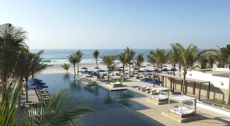 Oman lifts international travel restrictions