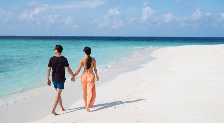 The Maldives Is Now Open to Global Tourists