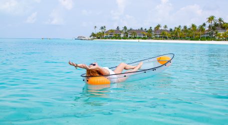 Take a Luxury Break from the Pandemic – The Maldives awaits you with love!