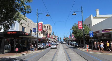 Building works begin on the new plaza in Glenelg – Making the city even more wonderful
