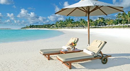 Mauritius is providing free vaccines to long-term visa holders – For a safer and better future!
