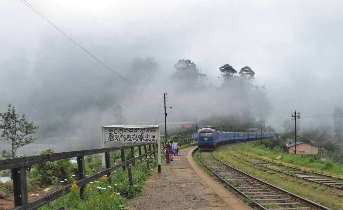 sl-3 idalgashinna-ella-train (1)