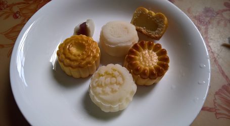 Mid-Autumn Festival 2022 – A Celebration Under the Moon!