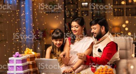 Lighting Up the Neighborhood in October – Celebrating Deepavali