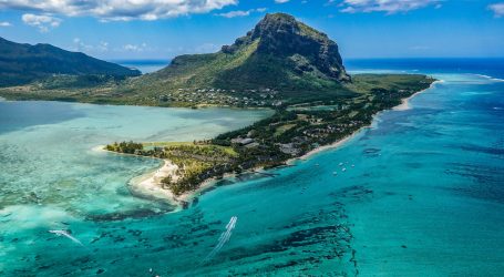 Mauritius Secures three Prestigious Awards at the 2022 World Travel Awards for the Indian Ocean
