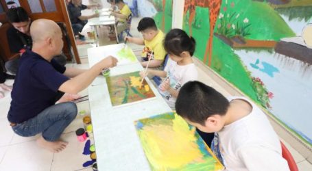 Pan Pacific Hanoi Hosts Fund-Raising Exhibition – Paintings by Autistic Children Showcased