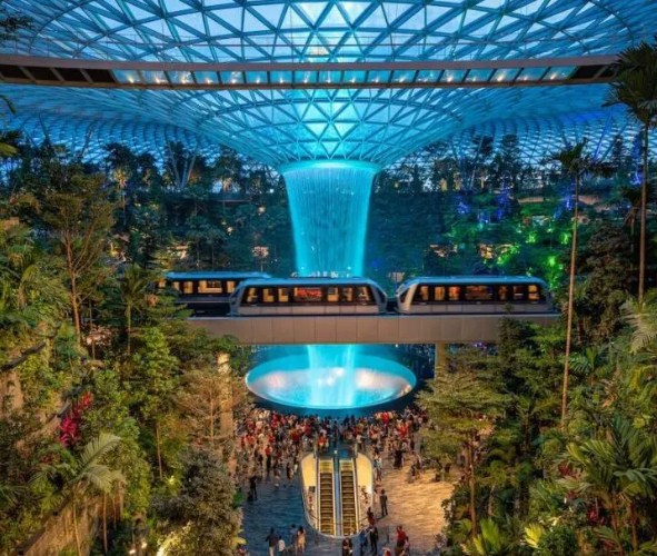 Jewel-Changi-Airport-720x720-jpeg-webp-720×720-