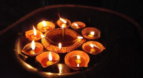 Diwali Holidays in Mauritius: Transforming the island from drab to delightful 
