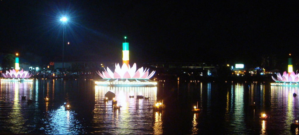 Loy Krathong