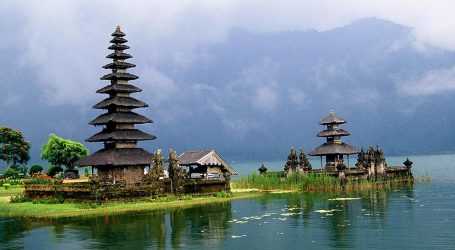 The Power Of Social Media in Boosting Bali Tourism: To explore lesser-known gems in the scenic paradise!