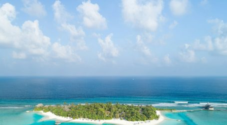 Maldives Tourism Booms with Free Visa Policy – China Leads as Top Tourist Source