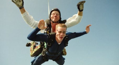 Zanzibar Tourism Takes Flight with Skydiving Appeal – Leap Into Zanzibar’s Limitless Adventures!