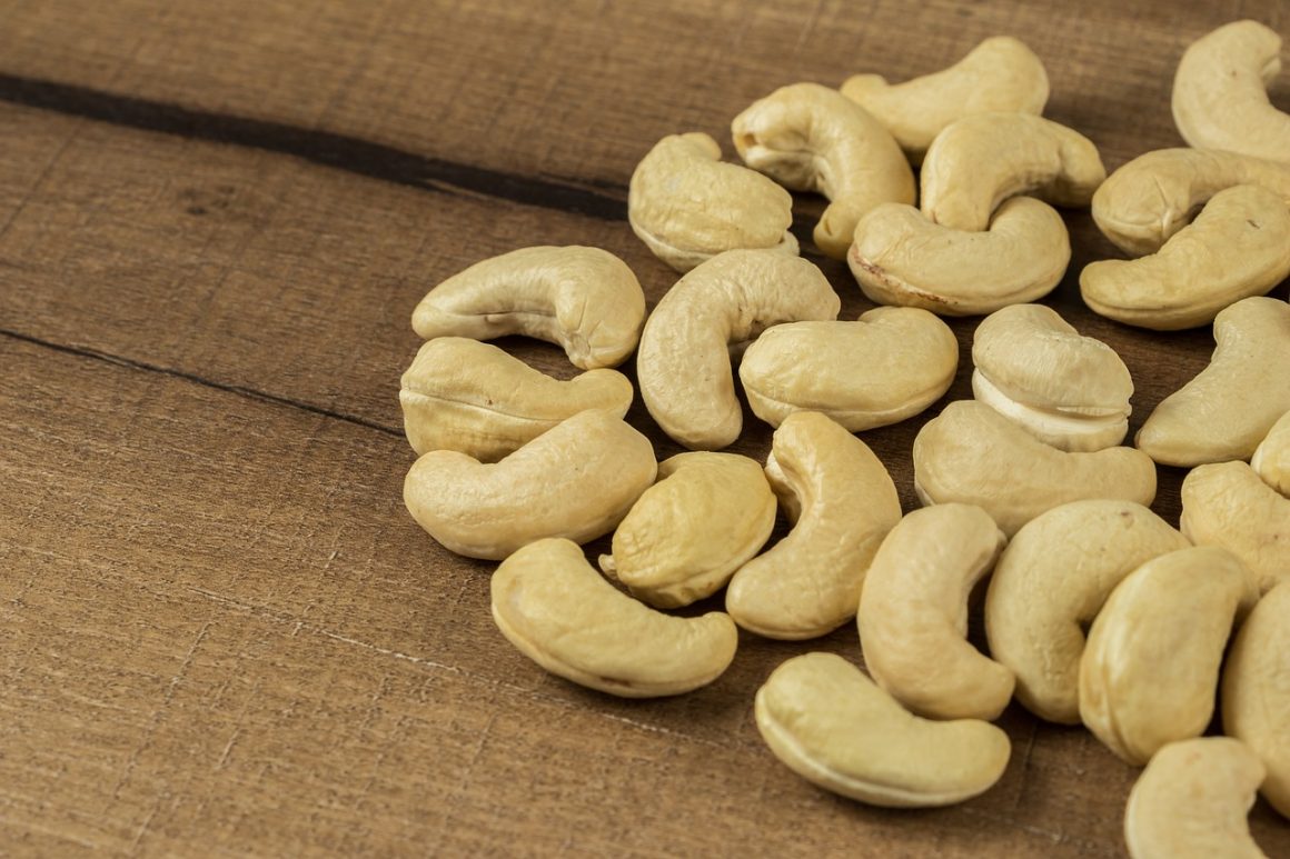 cashews